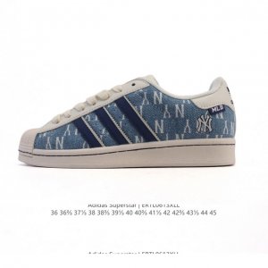 公司级 真标 阿迪达斯 Adidas Superstar 2025年新款鞋子 蛇年新款经典贝壳头系列 新款休闲板鞋潮流男女士运动鞋。鞋面柔软帆布拼接材质 标志性