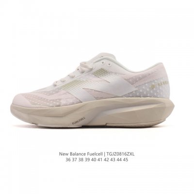 新百伦 New Balance Nb 男女鞋Rc Elite系列Mfcxlk4马拉松专业竞速碳板跑步鞋。搭载全新升级的全脚掌，Fuelcell科技中底，其优秀的