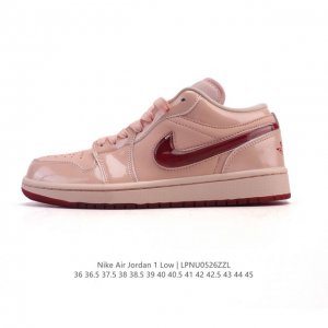 耐克 乔丹Air Jordan 1 Low Aj1 乔1 乔丹1代Aj1 低帮复古文化休闲运动篮球鞋 从1985 年面世的元年款汲取设计灵感 采用简洁大方的经典
