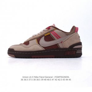 耐克 Union X Nike Field General 全新鞋款 男女款运动板鞋。Nike Field General 鞋型诞生于 1982 年，最初为足球
