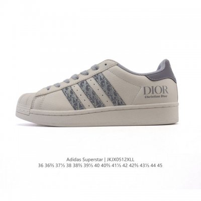 公司级 阿迪达斯 Adidas Superstar 2025年新款鞋子 蛇年新款 经典贝壳头系列 新款休闲板鞋潮流男女士运动鞋 。鞋面柔软皮革拼接材质 标志性的