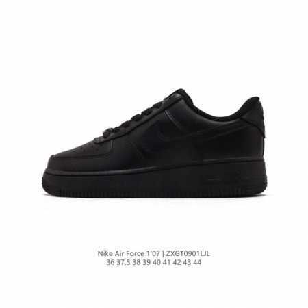 耐克 Nike Air Force 1 '07 Low 空军一号含气垫 低帮百搭厚底增高休闲运动板鞋。柔软、弹性十足的缓震性能和出色的中底设计，横跨复古与现代的 - 点击图像关闭