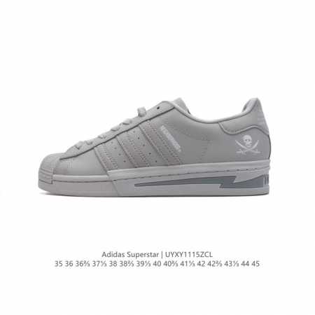 阿迪达斯 Adidas Superstar 三叶草经典贝壳头系列 新款休闲板鞋潮流男女士运动鞋 。鞋面柔软皮革材质 标志性的贝壳鞋头，锯齿三条纹，简约的线条。就 - 点击图像关闭