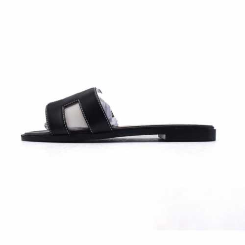 公司级 Hermes Footwear Woman 爱马仕 礼装 休闲拖鞋 黑白等多色万年经典爱马士 女神标配 度假 居家 必备凉拖鞋 东莞原厂真皮大底平底拖鞋