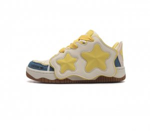 Adidas 新款阿迪达斯 Raf Simons Matrix Spirith 潮流百搭老爹鞋 休闲经典运动鞋, 可以说是 Adidas 阿迪达斯最具标志性的运
