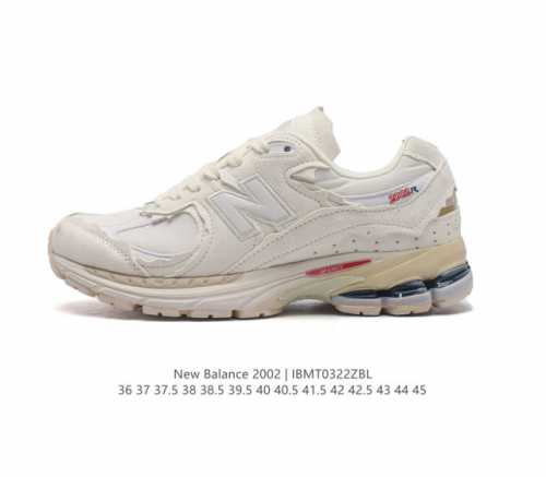 新百伦 New Balance 2002R 跑鞋 男女运动鞋厚底老爹鞋 沿袭了面世之初的经典科技 以 Encap 中底配以升级版 N-Ergy 缓震物料 鞋面则