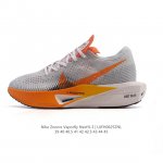 公司级 耐克 马拉松3代 三代男鞋 钻石后跟太帅了！Nike 顶级缓震 新鞋亮相！Nike Zoomx Vaporfly Next% 3 运动缓震慢跑鞋。鞋面由