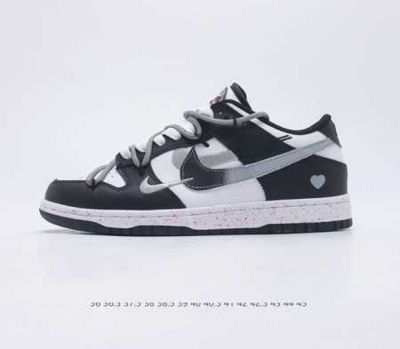 耐克 NIKE DUNK LOW SE FREE 99 扣篮系列 解构绑带 低帮休闲运动滑板板鞋时尚复古运动鞋男女鞋 货号 FD4623-131 码数 36 - 点击图像关闭