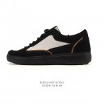 Ecco爱步 小红书爆款小白鞋 新款百搭休闲款 Ecco 爱步厚底增高板鞋休闲板鞋 透气轻质系带轻便运动鞋。Ecco爱步是世界四大休闲鞋类品牌之一，总公司设于丹