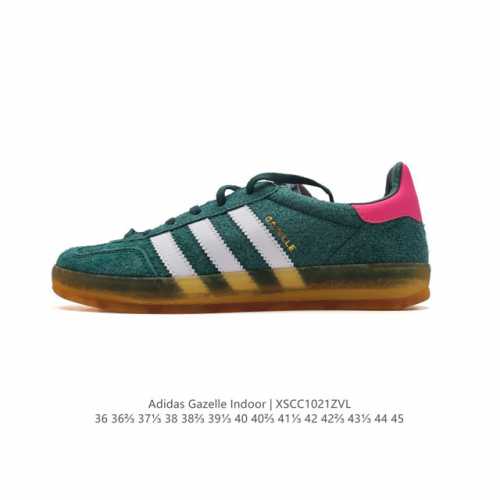 阿迪达斯 Adidas Originals Gazelle Indoor复古三叶草防滑透明橡胶板鞋经典运动鞋。这款经典鞋,忠于原版设计,缀撞色三条纹和鞋跟饰片。