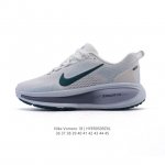 真标 耐克 Nike Vomero 18 厚底增高老爹运动跑步鞋。全新 Vomero 提供比以往更多的緩衝效能以及該系列有史以來最高的鞋底高度，結合 Nike