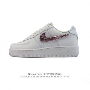 140 耐克 Nike Air Force 1 '07 Low 空军一号含气垫 小白鞋 2025年 蛇年新款 低帮百搭厚底增高休闲运动板鞋。柔软、弹性十足的缓震