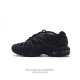 Nike 耐克 男子休闲鞋气垫缓震跑步鞋 Air Max Plus 运动鞋 造型超讨喜！鞋面以帆布和织物材质包裹，保证了轻薄透气，更适合夏季穿着。鞋侧 鱼骨 形