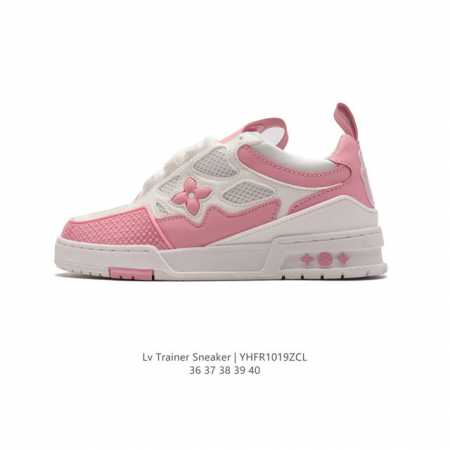 公司级 路易威登 Louis Vuitton LV路易威登板鞋 时尚运动鞋 潮厚底增高鞋 。舒适防滑底和百搭性霸屏整个时尚娱乐圈，细节调整完美主义！鞋面采用柔软 - 点击图像关闭