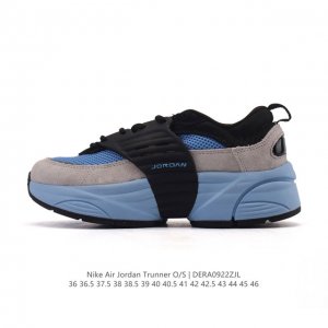 新品公司级 耐克 Nike Jordan Trunner O S 运动篮球鞋，是 耐克旗下 Jordan Brand 推出的复古跑鞋，以 90 年代田径鞋为灵感