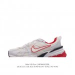 Nike 耐克 V2K Run 减震防滑 复古低帮跑步鞋 超火复古跑鞋，采用太空革组合呼吸网眼布鞋面材质，搭载正确4层组合底模，嵌入tpu加固稳定模块,双层md