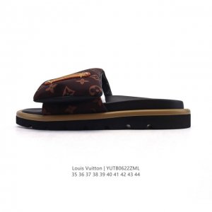 公司级 Lv 拖鞋系列 Louis Vuitton 沙滩休闲拖鞋 Louis Vuitton Lv 路易威登 潮流经典魔术贴一字拖鞋延续经典 上脚舒适性极好 鞋