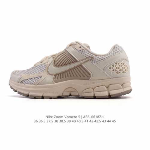 公司级 Nike 耐克夏季 Zoom Vomero 5 运动鞋休闲训练跑步鞋。Nike Zoom Vomero 5 男女子运动鞋妥帖包覆足部，提供透气支撑效果。