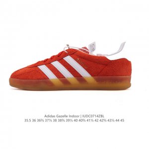 公司级 阿迪达斯 Adidas Originals Gazelle Indoor复古三叶草防滑透明橡胶板鞋经典运动鞋。这款经典鞋,忠于原版设计,缀撞色三条纹和鞋