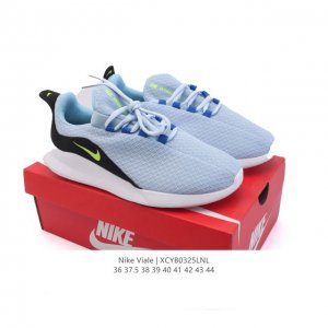 80 nike Viale 耐克网面轻便舒适透气运动休闲跑步鞋。设计灵感源自马拉松跑步鞋，带来格外轻盈的脚感，以现代手法诠释快速理念。轻盈网眼鞋面结合合成材质翻