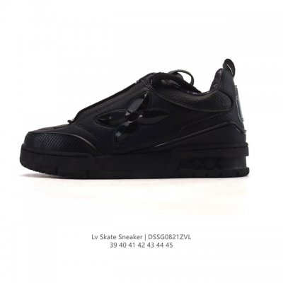 公司级 路易威登 Louis Vuitton Lv路易威登板鞋 时尚运动鞋潮厚底增高鞋。舒适防滑底和百搭性霸屏整个时尚娱乐圈，细节调整完美主义！采用柔软皮革拼接