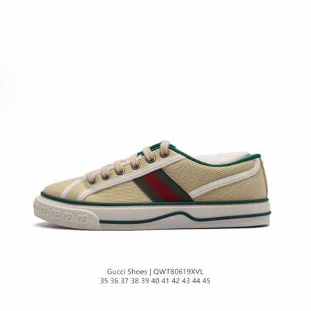 Gucci 古奇 小白鞋 古驰奢侈品男女运动鞋休闲鞋子 经典耐穿复古感满满的gucci满印板鞋 生胶底 经典爆款。经典款的鞋子是最适合用来搭配的，不管是出街还是 - 点击图像关闭
