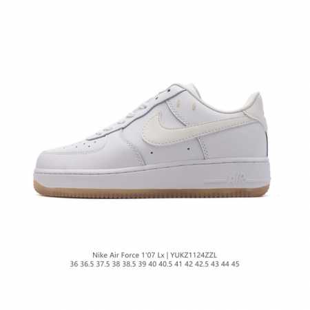 耐克 Nike Air Force 1 '07 Low 空军一号含气垫 小白鞋 低帮百搭厚底增高休闲运动板鞋。柔软、弹性十足的缓震性能和出色的中底设计，横跨复古 - 点击图像关闭