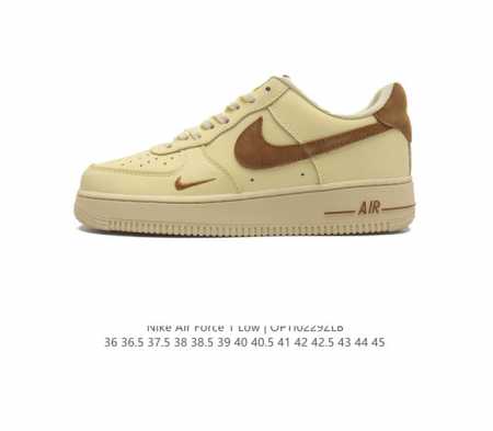 真二层皮 耐克nike Air Force 1 Low 空军一号 Af1 低帮百搭休闲运动板鞋 柔软 弹性十足的缓震性能和出色的中底设计 横跨复古与现代的外型结 - 点击图像关闭