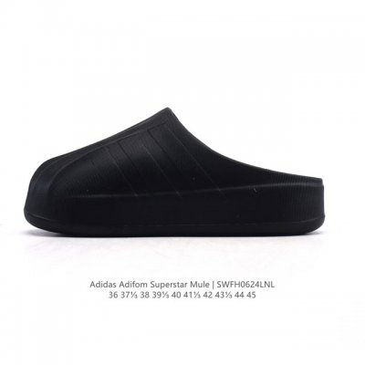 阿迪达斯 Adidas Originals Adifom Superstar 木屐鞋 鸭鸭鞋 潮男女运动板鞋 包头 拖鞋 凉鞋。鞋子由 50% 的天然和可再生材