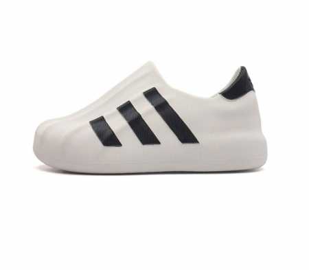 阿迪达斯 Adidas Originals Adifom Superstar 木屐鞋 鸭鸭鞋 潮男女运动板鞋 鞋子由 50% 的天然和可再生材料制成 其特点是采 - 点击图像关闭