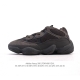 Adidas 阿迪达斯 Yeezy 500 椰子 男女复古老爹鞋跑步鞋厚底老爹鞋。要说 Yeezy 家族中最有质感的鞋款，那 Yeezy 500 绝对排得上号。