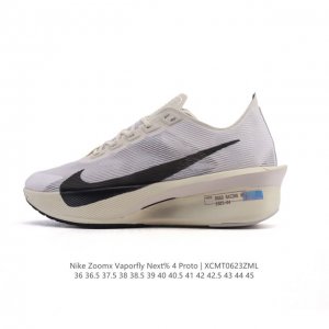 公司级 耐克 Nike Zoomx Vaporfly Next% 4 Proto 是一款限量版的竞速跑鞋，其配色被称为“Proto”，意为“最初、初始”。这款鞋