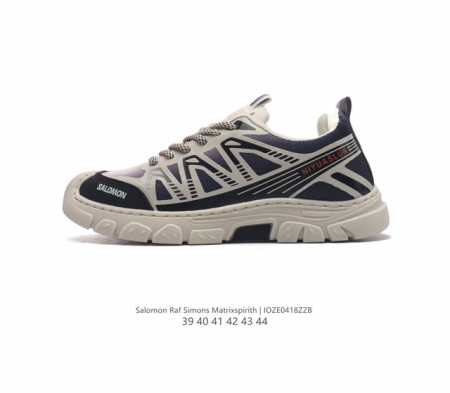 萨洛蒙 Salomon Raf Simons Matrixspirith 运动鞋 缓冲轻量 缓震回弹运动鞋跑鞋 厚底增高老爹鞋一脚蹬慢跑鞋。Salomon 是一 - 点击图像关闭