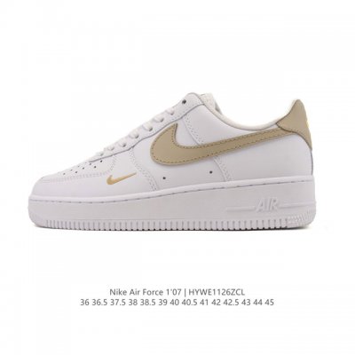 耐克 Nike Air Force 1 '07 Low 空军一号含气垫 低帮小白鞋 百搭厚底增高休闲运动板鞋。柔软、弹性十足的缓震性能和出色的中底设计，横跨复古