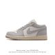 耐克 乔丹air Jordan 1 Low Aj1 乔1 乔丹1代aj1 低帮复古文化休闲运动篮球鞋。从 5 年面世的元年款汲取设计灵感，采用简洁大方的经典外观