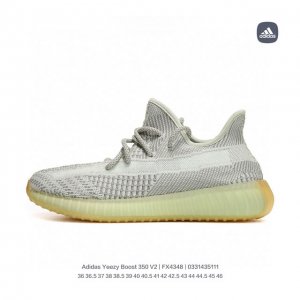 盲盒 两双 万双库存开炸 椰子350真爆 颜色随机 码数你挑 尺码36－45码 都可接 非质量问题无售后 ！质量问题可换！完美艺术家勿扰！ 请各位老板档口自取时