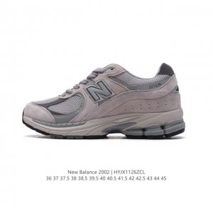 新百伦 New Balance 2002R 跑鞋 男女运动鞋厚底老爹鞋。沿袭了面世之初的经典科技，以 Encap 中底配以升级版 N-Ergy 缓震物料。鞋面则