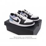 真标 耐克 乔丹Air Jordan 1 Low Aj1 乔1 乔丹1代Aj1 低帮复古文化休闲运动篮球鞋。从1985 年面世的元年款汲取设计灵感，采用简洁大方