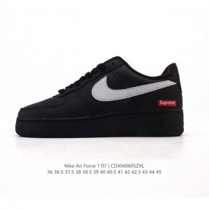 耐克 Nike Air Force 1 '07 Low 空军一号含气垫 小白鞋 2025年 蛇年新款 低帮百搭厚底增高休闲运动板鞋。柔软、弹性十足的缓震性能和出