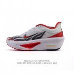 公司级 Nike耐克Zoom Fly 6 马拉松碳板跑步鞋男女鞋Fn8455-001春新款Zoom Fly 6 Prm缓震轻便跑步鞋。这款鞋在继承了 Nike