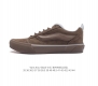 万斯 Vans Knu-Skool Vr3 Lx 面包鞋 坎普尔 茱利安系列低帮复古硫化休闲运动板鞋 肥胖版大logo 要说整个2023年最为热门的鞋型之一 面