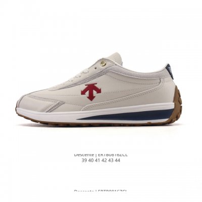新品公司级 Descente Cron Racer 迪桑特休闲鞋，女款设计，迪桑特Cron Racer系列是一款融合日系极简设计与功能科技的多场景休闲鞋，核心特