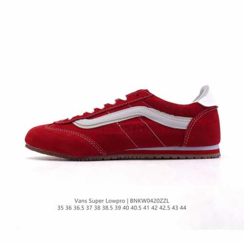 新品 Vans范斯新款Super Lowpro低帮休闲鞋复古百搭板鞋 Vn000D83Ccz早春复古风，Vans薄底鞋来助力！春天已经悄悄来临，上海的阳光明媚得