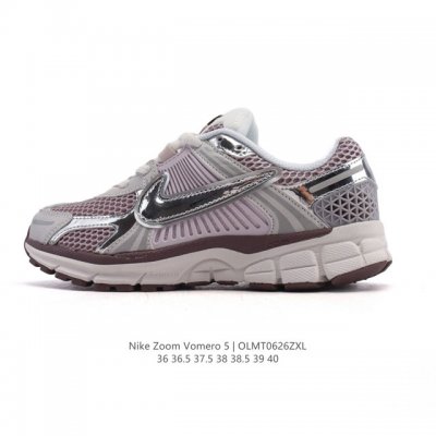 Nike 耐克夏季 Zoom Vomero 5 运动鞋休闲训练跑步鞋。Nike Zoom Vomero 5 女子运动鞋妥帖包覆足部，提供透气支撑效果。耐穿材料组
