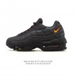 Nike 耐克 Air Max 95 潮流百搭 气垫缓震慢跑鞋 休闲防滑运动鞋！Nike耐克跑步鞋经典透气舒适运动鞋休闲鞋。为了迎接今年的世界地球日，Nike