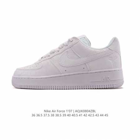 真标 耐克 Nike Air Force 1 '07 Low 空军一号含气垫 小白鞋 低帮百搭厚底增高休闲运动板鞋。柔软、弹性十足的缓震性能和出色的中底设计，横 - 点击图像关闭