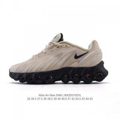 耐克 Nike Air Max Dn8 全掌气垫科技运动跑步鞋Fq7860-005。鞋款采用醒目渐变织物和动态波浪状结构鞋面，搭配黑色中底和外底，以及迷你黑色
