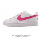 耐克 Nike 女子运动鞋 Court Borough Low 小空军低帮板鞋。1.其皮革材质的鞋面结合网眼鞋舌，在出众外观与质感的同时提供稳固支撑，并且提升透