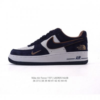 耐克 Nike Air Force 1 '07 Low 空军一号含气垫 低帮百搭厚底增高 小白鞋 休闲运动板鞋。柔软、弹性十足的缓震性能和出色的中底设计，横跨复