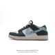 耐克 Nike Sb Dunk Low Pro 男女同款运动鞋复古板鞋，尽情迈步，彰显个性风采。采用柔软皮革鞋面，经久耐穿，塑就如元年款 Dunk 般的复古质感